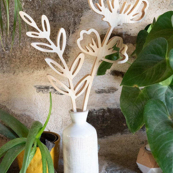 Fleur en bois décorative