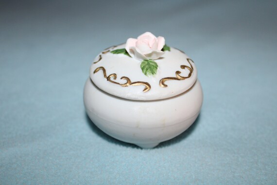 Vintage Small Round Porcelain Bisque Footed Trink… - image 6