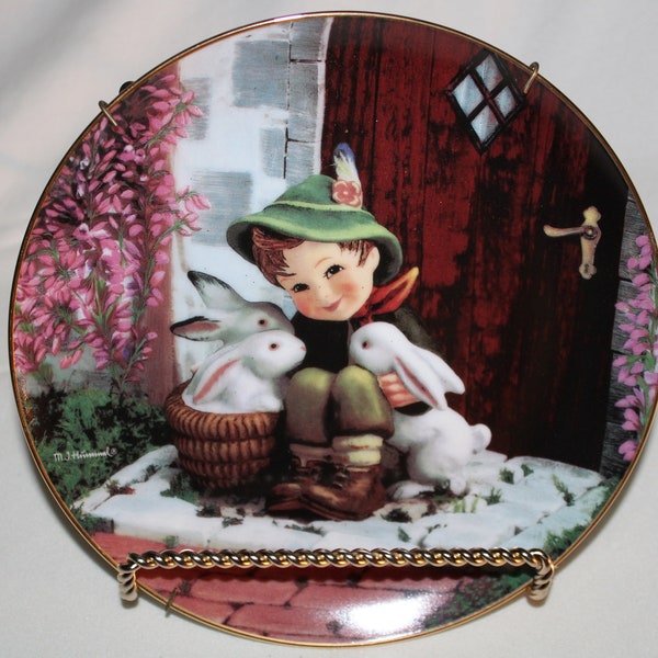 M.I. Hummel Porcelain Plate From The Danbury Mint "Playmates" Gentle Friends Plate No. VH 2433 Attached Wall Hanger Perfect Condition