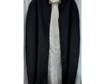 Knights of Columbus Black Cape White Lining With Cope Clasp Gold Tone K O C 42"