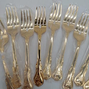 Personally Yours, guldpläterade gafflar med elektroplätering, 6 1/4" monogram "W", 10-pack