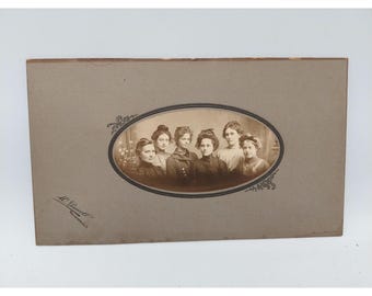 Antique Photo Group Of Women Victorian Dress Cabinet Card Nelsonville Oh