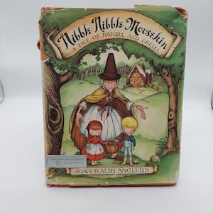 Nibble Nibble Mousekin Hansel and Gretel By Joan Walsh Anglund 1st ed HC DJ 1962