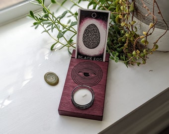 Psychedelic Eye Tarot Card Holder Display - engraved design card holder with tea light and matching engraved jade stone