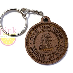 City of Tampa Hillsborough County Tampa Bay Florida Walnut Wood Engraved Keychain Key Chain Men&#39;s Sophisticated Gift Party Wedding Favor FL