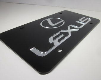 Matrícula con efecto espejo de acrílico cortado con láser Lexus (3D)