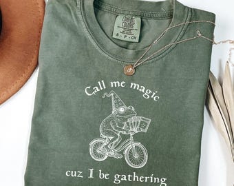 Call Me Magic Cuz I be Gathering Funny Shirt, Magic The Gathering Card Game T-Shirt, MTG Proxy Collector, Gift For mtg Lover