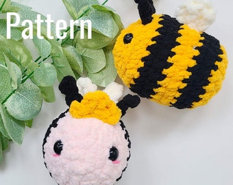 Crochet Pattern: Bumblebee plush queen bee amigurumi - PDF pattern - craft fair - easy to make