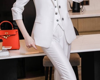 Off-white 3-piece satin suit, cream suits with blazer, waistcoat and pants, beige formal women's office suits, women's wedding suits
