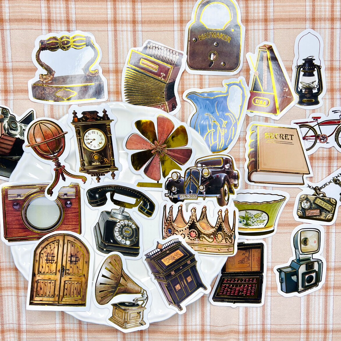 MMK06A007 Retro Goodies Flake Sticker Vintage Goods Gold Foil Sticker 24 pieces