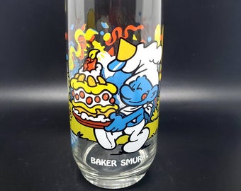 Vintage Collectable Baker Smurf 16 Ounce Glass