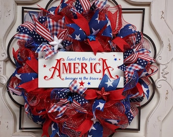 Patriotic wreath,wreath for July fourth,wreath for memorial day,red white and blue wreath,labor day wreath,summer wreath