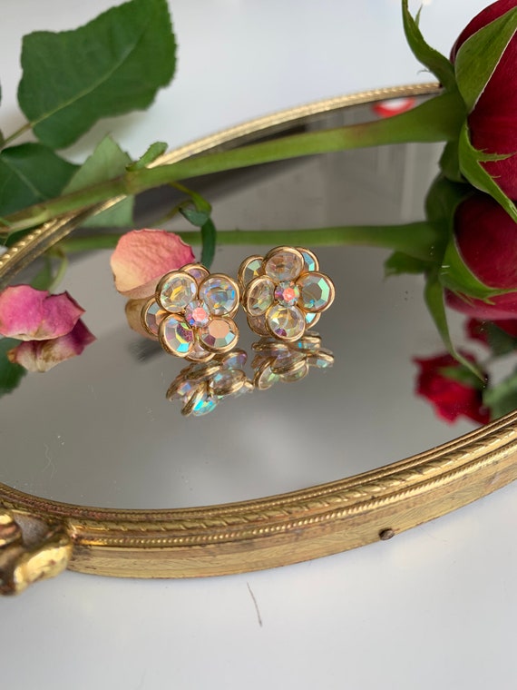 Vintage Stunning Flower Earrings - image 2