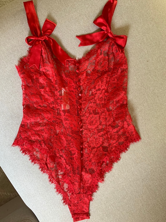 Vintage VICTORIAS SECRET 80s Gold Label Red Lace … - image 1