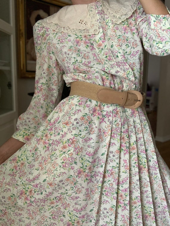 Vintage 70s Linen Collar Floral Dress - image 3