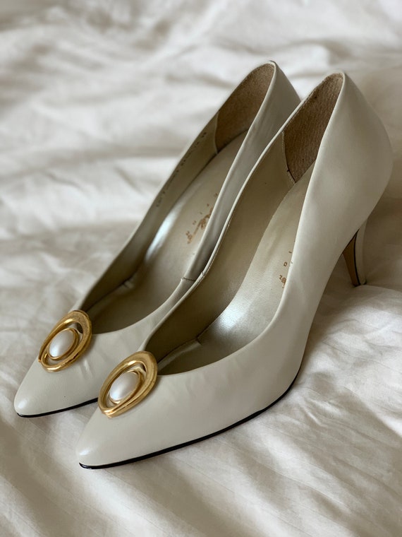 Vintage 70s Gorgeous Decorated Shoes