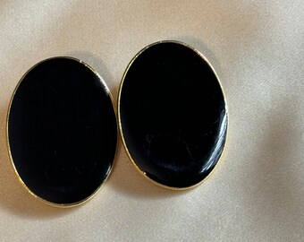 Boucles D'oreilles à Clip Vintage Or émail Noir - Modèle Bouton Ovale - Occasion Parfait état - Réf. 434