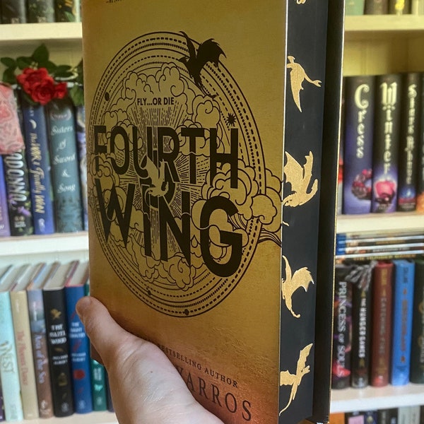 Fourth Wing, Rebecca Yarros, Stenciled Books, Sprayed Edges, Bestseller, Fantasy