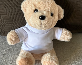 Lichtbruine teddybeer met afneembaar shirt: doe-het-zelfcadeau