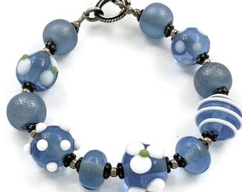 Vintage Sterling 925 Steel Blue/White Art Glass Unique Beaded Artisan Bracelet