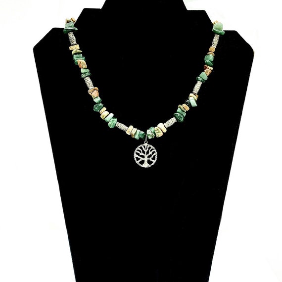 Tree of Life Medallion Stone Necklace -  Vintage … - image 9