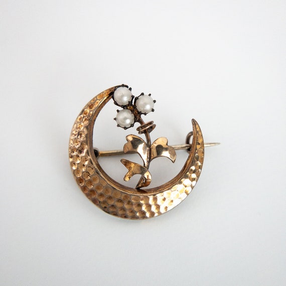Antique Gold Plated Hammered Crescent Moon Pin wi… - image 5