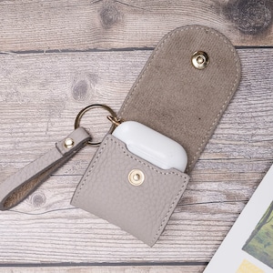 Leather AirPods Case, Custom Leather Case for Apple AirPods 1 & 2, Earphones Case, Traveling Headpones Holder, Personalize AirPods