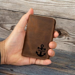 Carteira de couro fina personalizada para homens e mulheres, porta-cartões minimalista, porta-identidade, presente para padrinhos, presente para o dia dos namorados