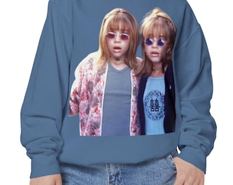 Mary Kate and Ashley Sweatshirt, Olsen Twins Sweater, Vintage Sisters Jumper, Retro 90s Fashion, Comfy Pullover, Twin Celeb Shirt