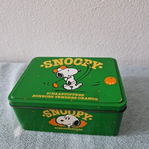 Rare Vintage Miniature Mini 1965 Snoopy Crayon Set Schulz Made In