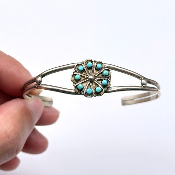 Vintage Zuni Native Rose Mary James Turquoise Flower Silver Bracelet Cuff 6-5/8"