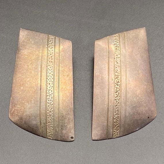 Vintage Navajo Native NEZ Sterling Silver Earrings