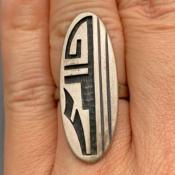 Vintage Hopi Lawrence Saufkie Prayer Feather Rain Sterling Silver Ring Size 8.25