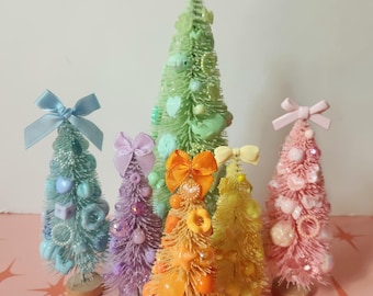 Rainbow Bottle Brush Christmas Trees – Midcentury Modern Dollhouse Decor (1:12 Scale)