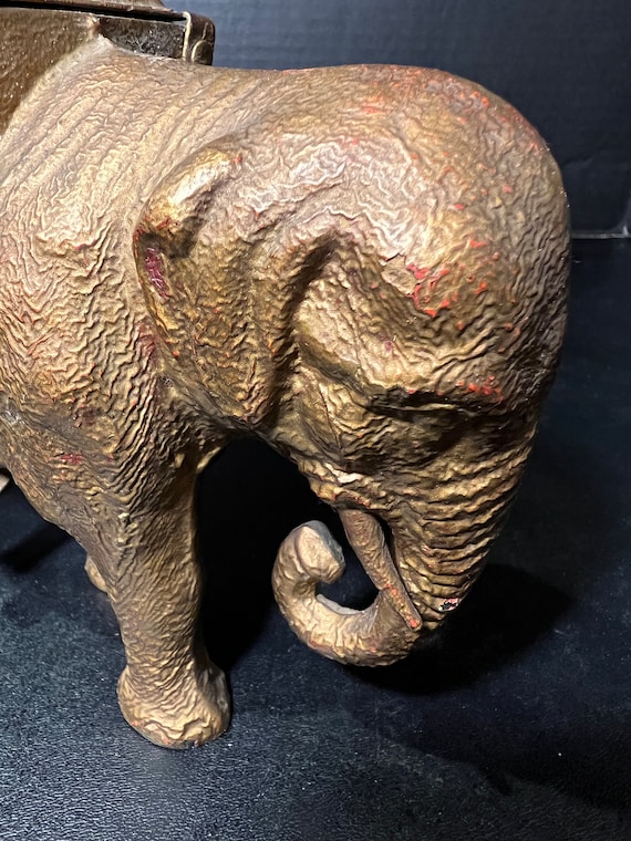 RARE Antique Cast Iron Mechanical Elephant Cigarette Dispenser