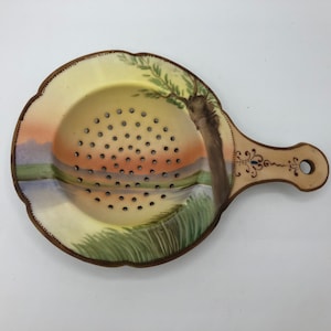 Antique Nippon Tea Strainer 1910&#39;s-1920&#39;s Hand Painted