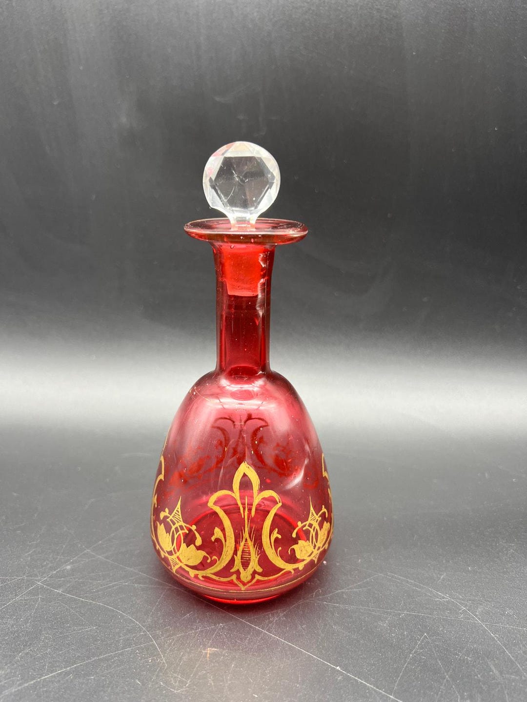 Antique Bohemian Ruby Glass W gold Gild And Stopper Perfume Bottle Etsy antique-bohemian-ruby-glass-w-gold-gild-and-stopper-perfume-bottle-etsy