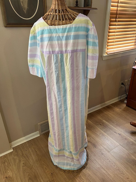 Vintage Duster Housecoat Housedress Loungewear - image 4