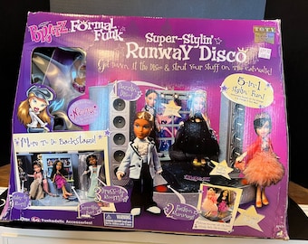 Bratz Formal Funk Super-Stylin' Runway Disco 2003 New in Box