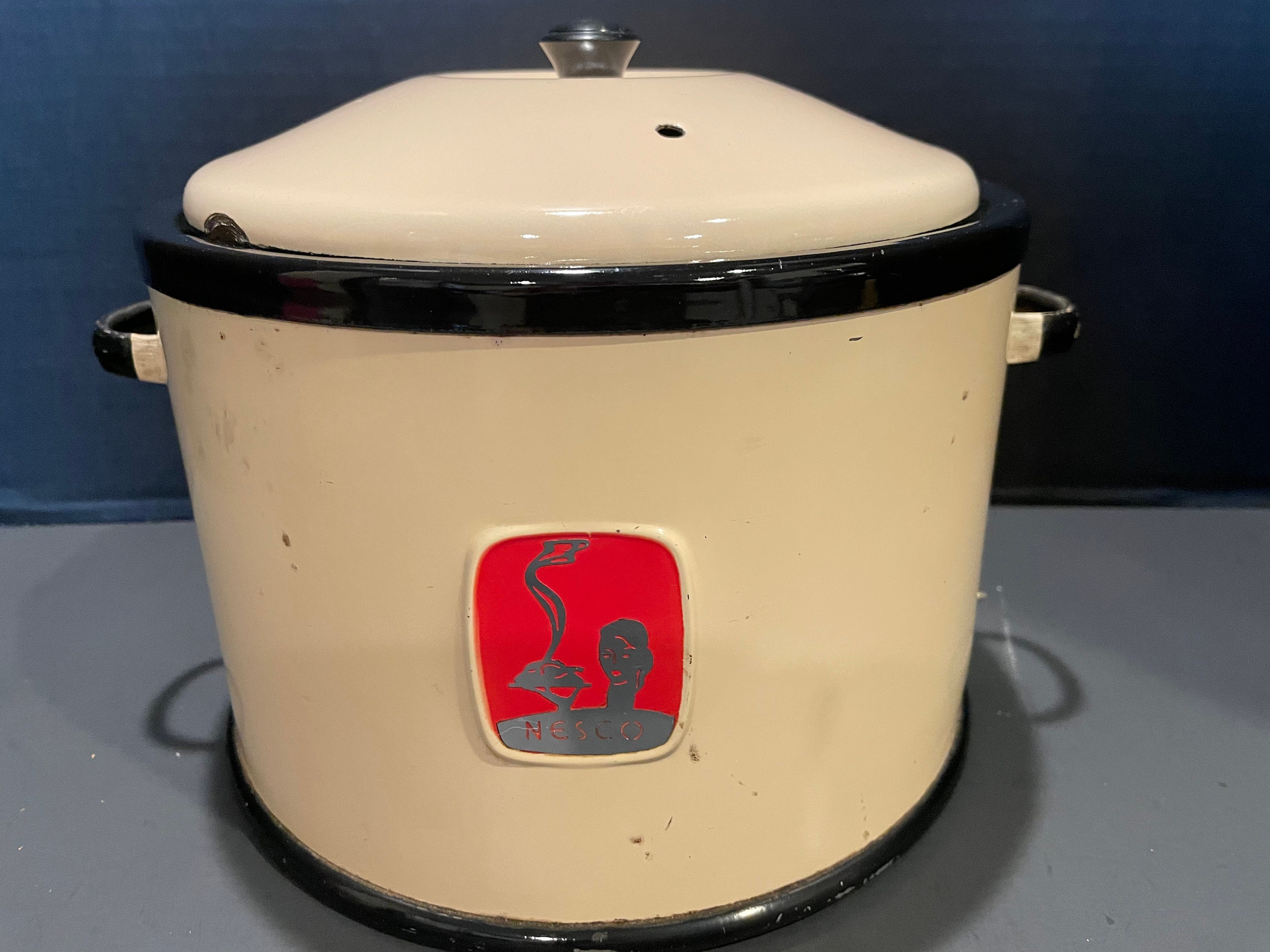 Vintage WORKING Nesco Electric Casserole 1940's First Crock Pot 