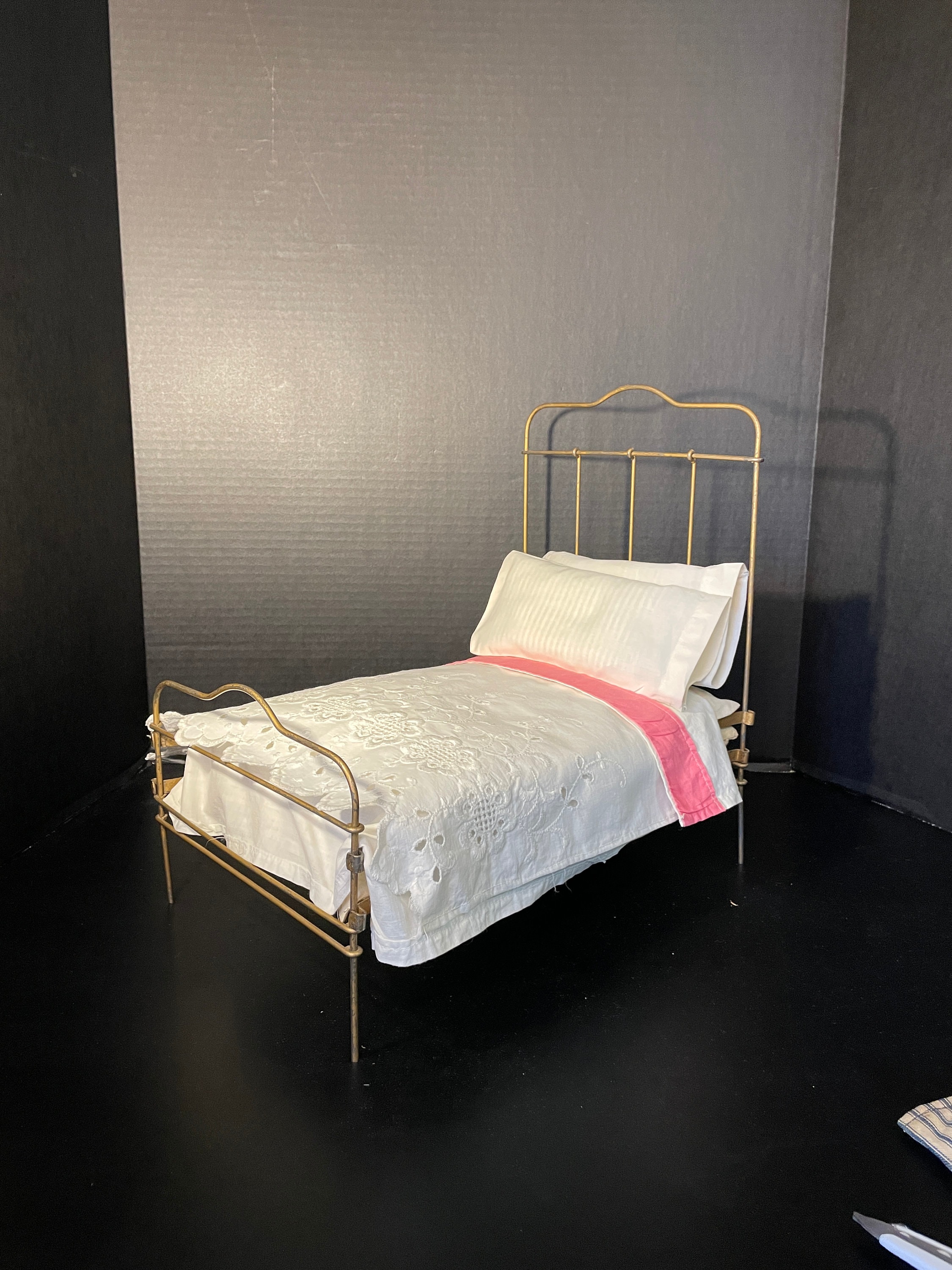metal doll bed
