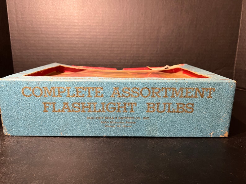 Vintage Hardware Store Display of Light Bulbs Duotint Bulb & Etsy