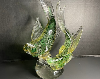 1960&#39;s Alfredo Barbini Murano Green and Amber Cased Bullicante Glass Double Fish Sculpture