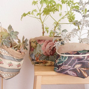 Plant pot basket medium Fabric basket Home organisation basket Decorative basket Waterproof basket model CABILA FLORAL MEDIUM image 1