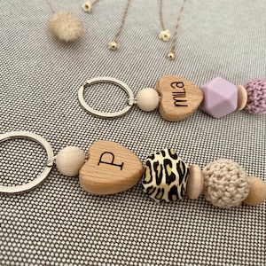 Porte-clés avec nom et cœur, bijou de sac personnalisé, pendentif pour le sac à dos ou le cartable