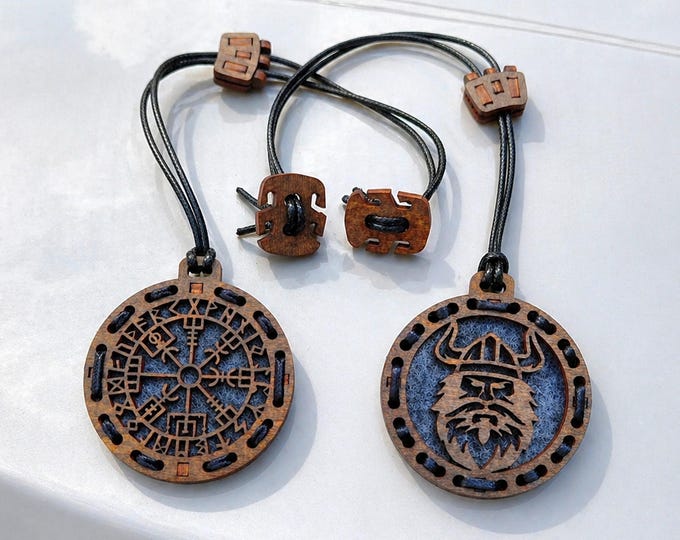 Car Air Freshener Diffuser Handmade Wooden Rearview Mirror Charm with Felt Insert, 6.5 cm Pendant + Custom Gift Box
