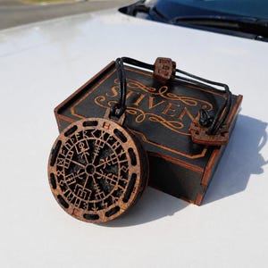 Houten etherische olie autodiffusor achteruitkijkspiegel hangende bedel met vilt handgemaakte, cadeauklare gepersonaliseerde doos