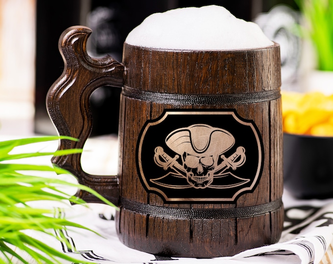 Pirate Skull with Swords Beer Mug For Groomsmen, Personalized Gift For Groomsman, Wedding Gift