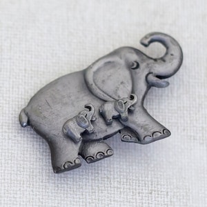 Vintage Elephant Family Brooch with Earrings Pair - A16
