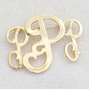 Vintage P Initials Brooch in Gold Tone - Y1